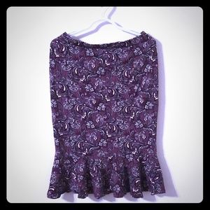 Mermaid style knee length skirt